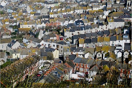 Fail:Terraced_houses_at_fortuneswell.jpg