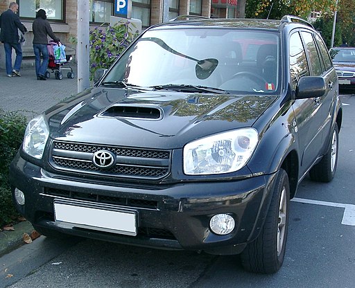 Toyota RAV4 front 20071009