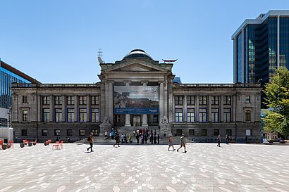 Comment aller à Vancouver Art Gallery en transport en commun - A propos de cet endroit