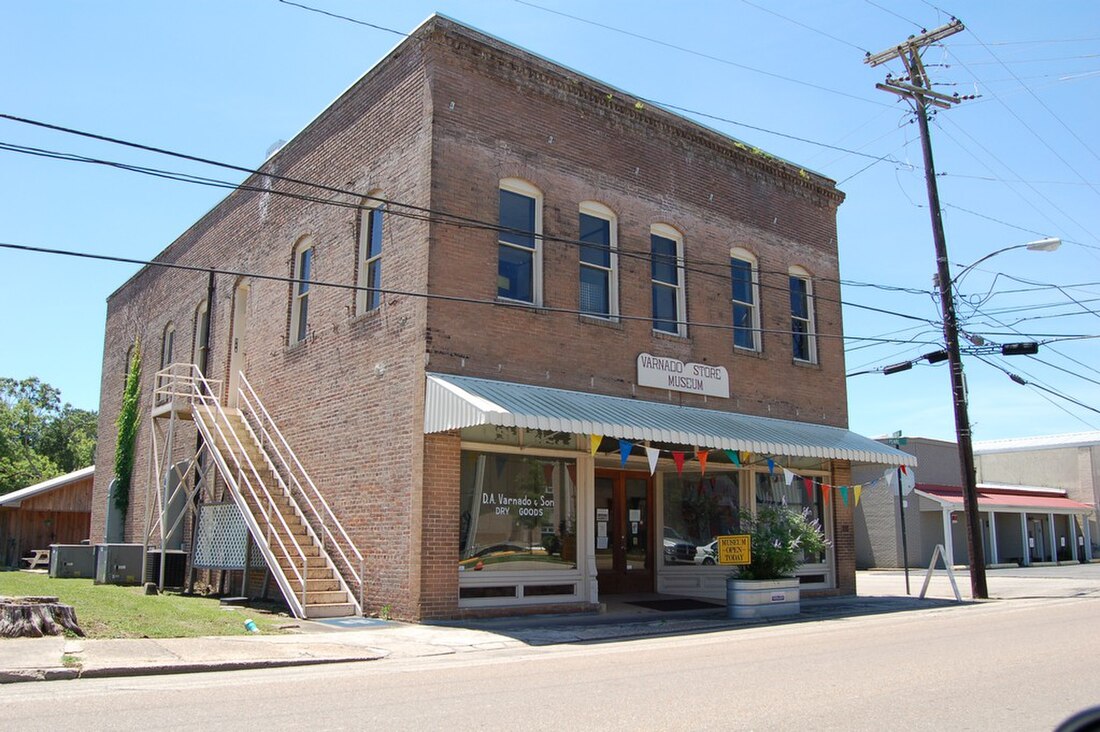 D.A. Varnado and Son Store