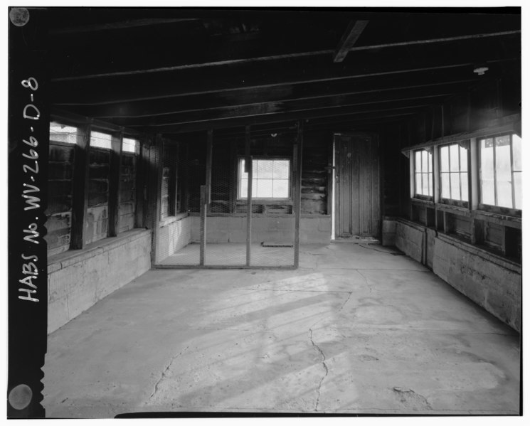 File:View north, interior, north end of room - Abraham Cyrus Farmstead, Brooder House, About 300 feet south of farmhouse at 3271 Cyrus Road (County Road 1-6), Cyrus, Wayne County, WV HABS WVA,50-CYRUS,2D-8.tif