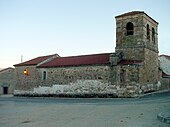 Vista de iglesia en Piñuécar-Gandullas.jpg