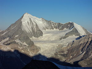 Bis glacier from the east, Weisshorn on the left and Bishorn on the right