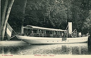 Yacht "Almée" à Vauréal.jpg