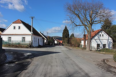 Le hameau de Benátky.