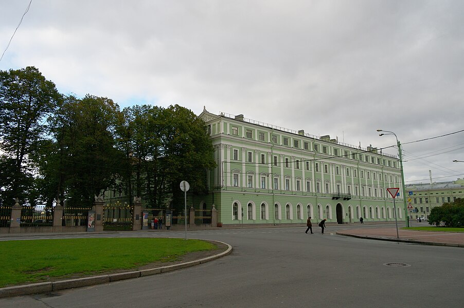 Запасной дворец. Служебный корпус мраморного дворца в Санкт-Петербурге. Северо-Западный технический университет Миллионная. СЗТУ Санкт-Петербург Миллионная. Служебный флигель мраморного дворца.