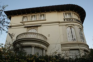 Дом на проспекте Тибидабо, 32 в Барселоне. На этом месте в романе находился дом Алдайя