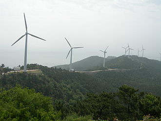 Wind farm on Changshan Islands, China Yan Tai Chang Dao -Feng Li Fa Dian .JPG