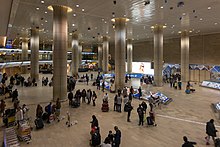 Arrivals hall at Ben Gurion International Airport's Terminal 3 16-03-30-Ben Gurion International Airport-RalfR-DSCF7546.jpg