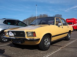 Commodore B (1971–1977)