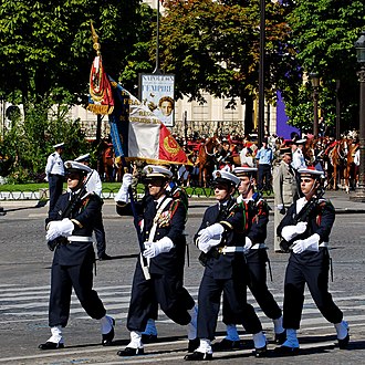 The regimental colors of the 1st Regiment of Fusiliers Marins at the 2008 Bastille Day Military Parade 1er RFM flag guard Bastille Day 2008.jpg