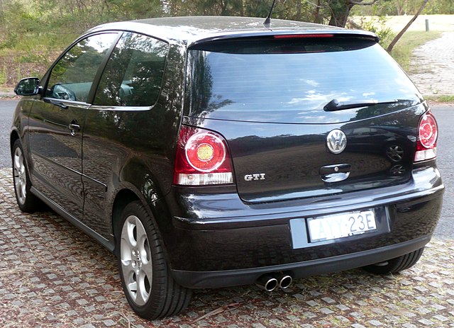 File:2005-2008 Volkswagen Polo (9N3) GTI 3-door hatchback 02.jpg - Wikipedia