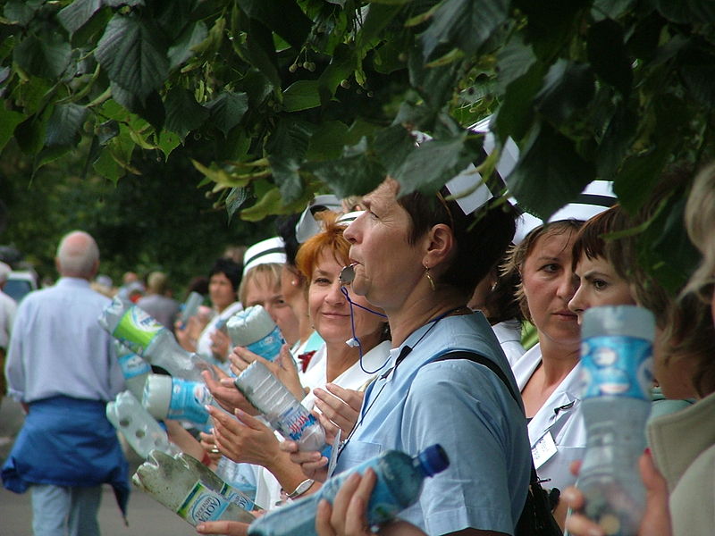 File:2007 07 01 protest pielegniarek 078.JPG