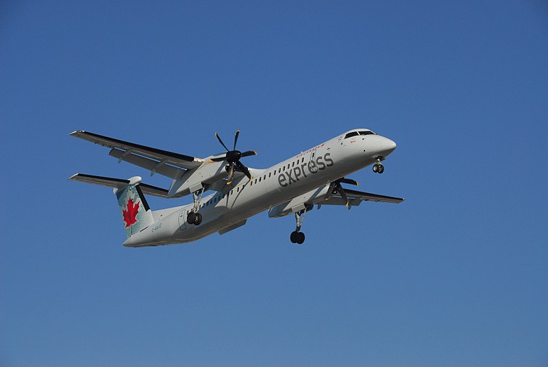 File:Air Canada Express - Bombardier DHC-8-402 Q400 - C-GUJZ-428 - (25807679830).jpg