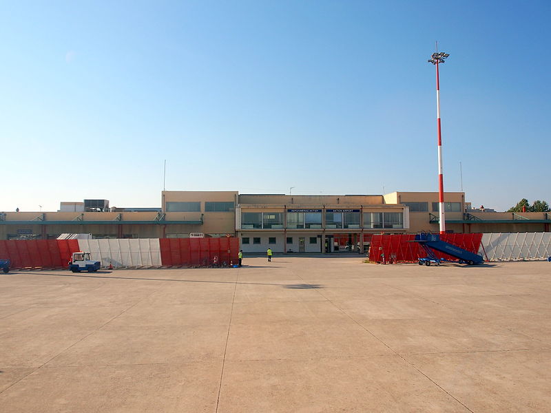 File:Aktion National Airport building.JPG