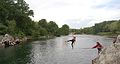 06 - Pratique du Slacklining au-dessus de l'Ardèche, près de Vallon-Pont-d'Arc