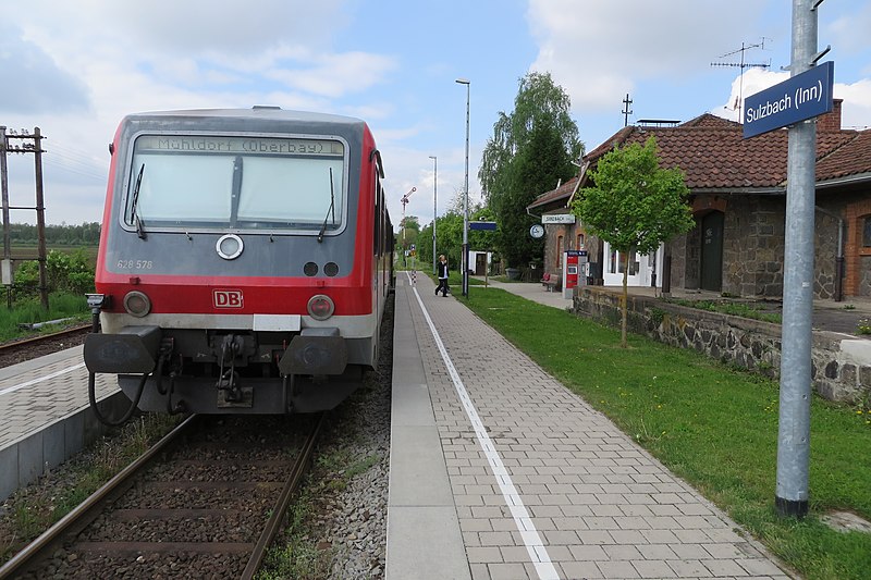 File:Bahnhof Sulzbach 3.jpg