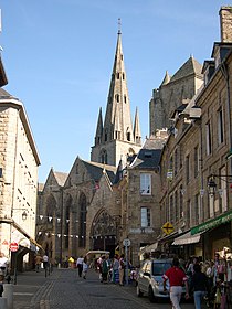 Ulica vedúca k bazilike Notre-Dame de Bonsecours