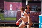 Deutsch: Beachhandball bei den Olympischen Jugendspielen 2018; Tag 3, 10. Oktober 2018; Mädchen, Vorrunde, Gruppe A - Kroatien-Amerikanisch Samos 2:0 English: Beach handball at the 2018 Summer Youth Olympics at 10 October 2018 – Girls Preliminary Round Group A‎ – Croatia-American Samoa 2:0