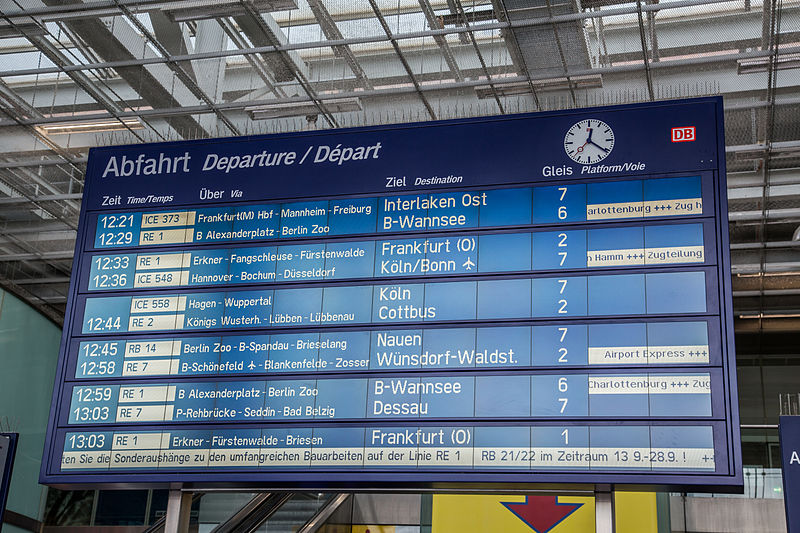 File:Berlin Ostbahnhof Abfahrt Departure Board 15185701340.jpg