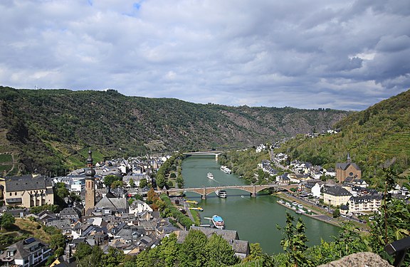 Blick von Reichsburg. Mosel River in Cochem, Rheinland-Pfalz.