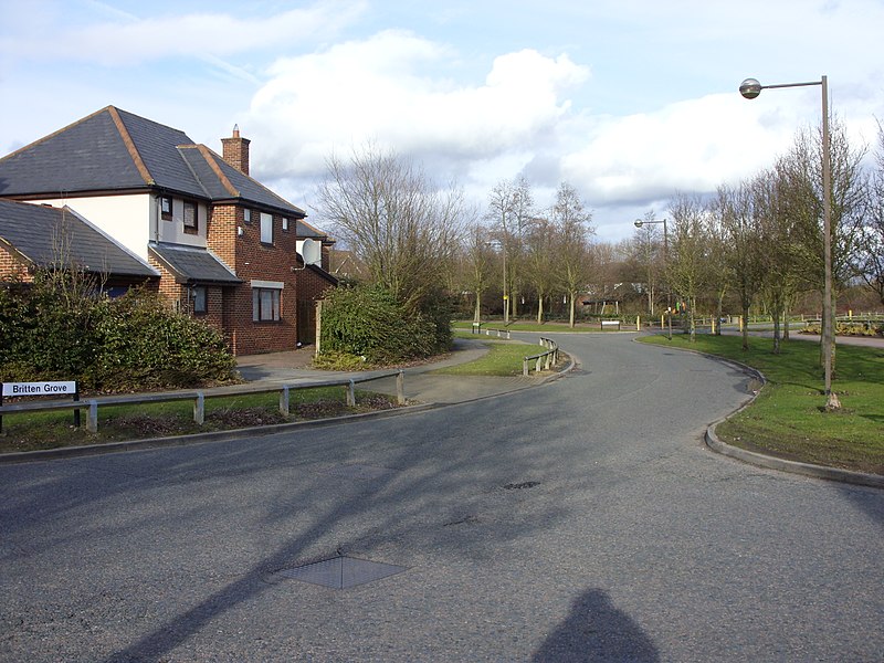 File:Britten Grove, Old Farm Park - geograph.org.uk - 1726565.jpg