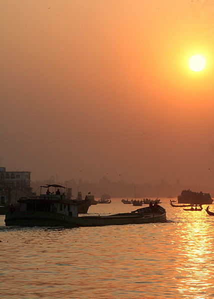 File:Buriganga River at time of Sunset.jpg