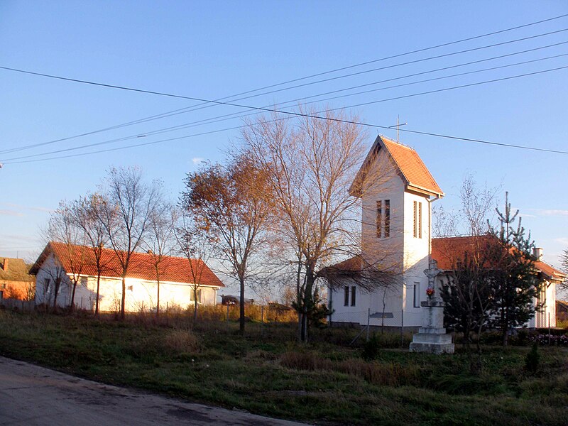 File:Busenje-church.jpg