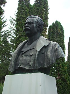 Bustul lui C. Dobrescu - Argeș (4).JPG