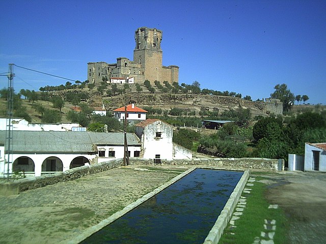 O castiello d'os Sotomayor Zúñiga y Madroñiz de Belalcázar