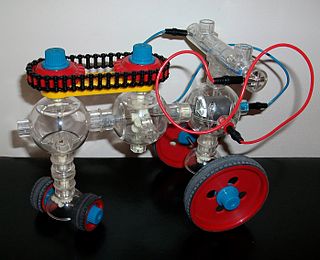 <span class="mw-page-title-main">Capsela</span> Construction toy