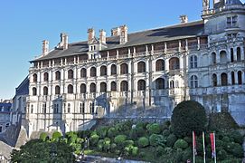 La façana dels apartaments del castell de Blois.