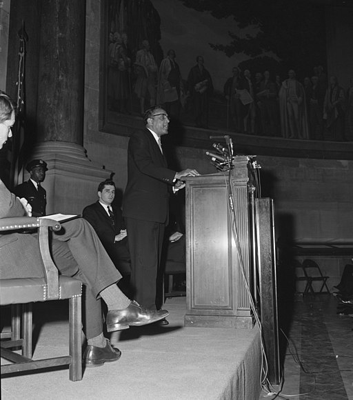 Charles H. Wesley at the Opening of the Emancipation Proclamation Exhibit - DPLA - 809356a55ec3c63e1ec109c7c6578d0d