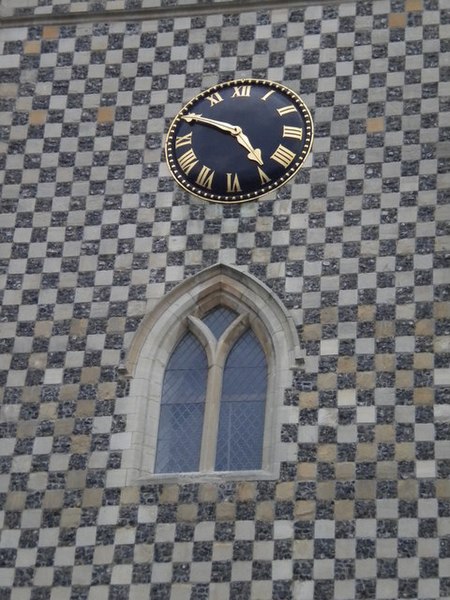 File:Clock on St Mary the Virgin Church, St Mary's Butts, Reading - geograph.org.uk - 1770107.jpg