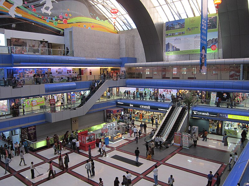 File:Crystal Mall Inside.jpg