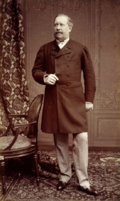 D. Luís I fotografado por Augusto Bobone em 1885.png