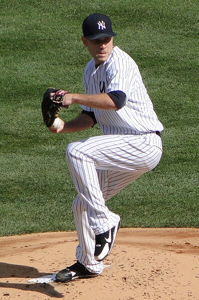 File:David Phelps Pitch.JPG