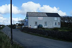 Denny's Shop und Bar, Rossport, County Mayo - geograph.org.uk - 1006968.jpg