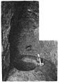 File:Die Gartenlaube (1899) b 0253_3.jpg Fig. 3. Künstliche Höhle in Aschbach: Vorkammer mit Einstieg zum Höhlensystem