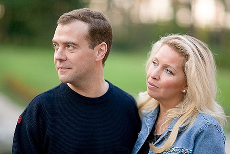 File:Dmitry Medvedev and his wife Svetlana Medvedeva.jpg