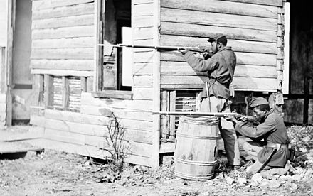 African-American soldiers at Dutch Gap DutchGapb.jpg