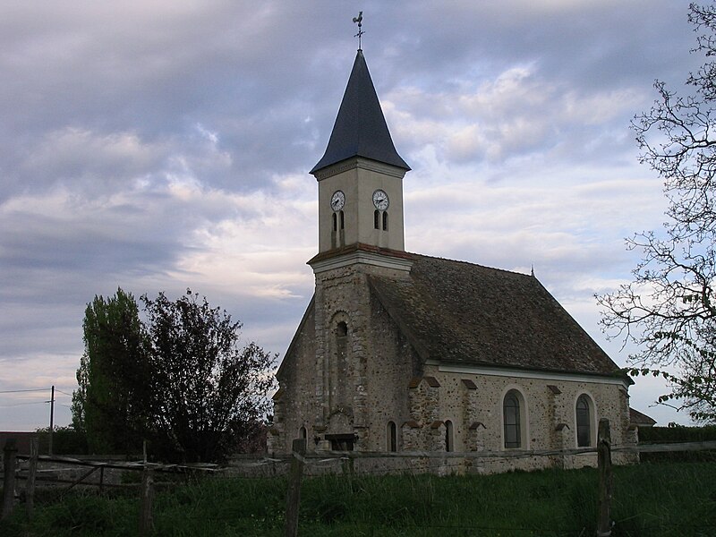 Plik:Eglise de Flacourt.jpg