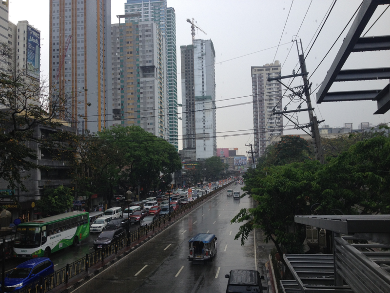 File:Espana Boulevard in front of UST 2018.png