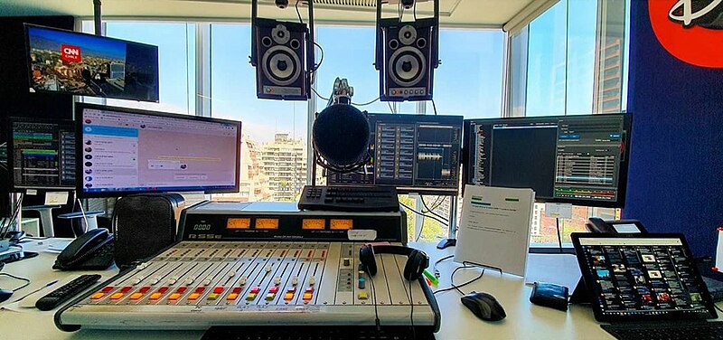 File:Estudio COPESA Radio Disney Chile.jpg