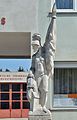 Statue des hl. Florians vor der Freiwilligen Feuerwehr in Gramatneusiedl (1986)