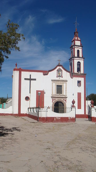 File:Frente de la Capilla de San José.JPG