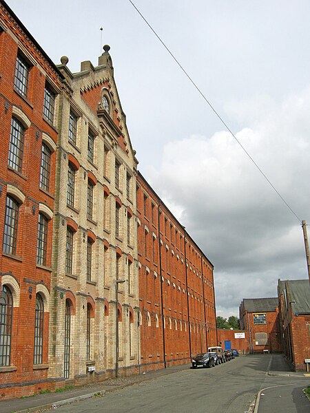 File:Front entrance to Springfield Mill - geograph.org.uk - 2461151.jpg