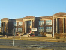 Garfield Elementary School Garfield Elementary School in Enid, Oklahoma.jpg