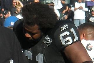 <span class="mw-page-title-main">Gerard Warren</span> American football player (born 1978)