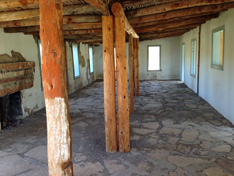 File:Homer Wilson Ranch interior.JPG